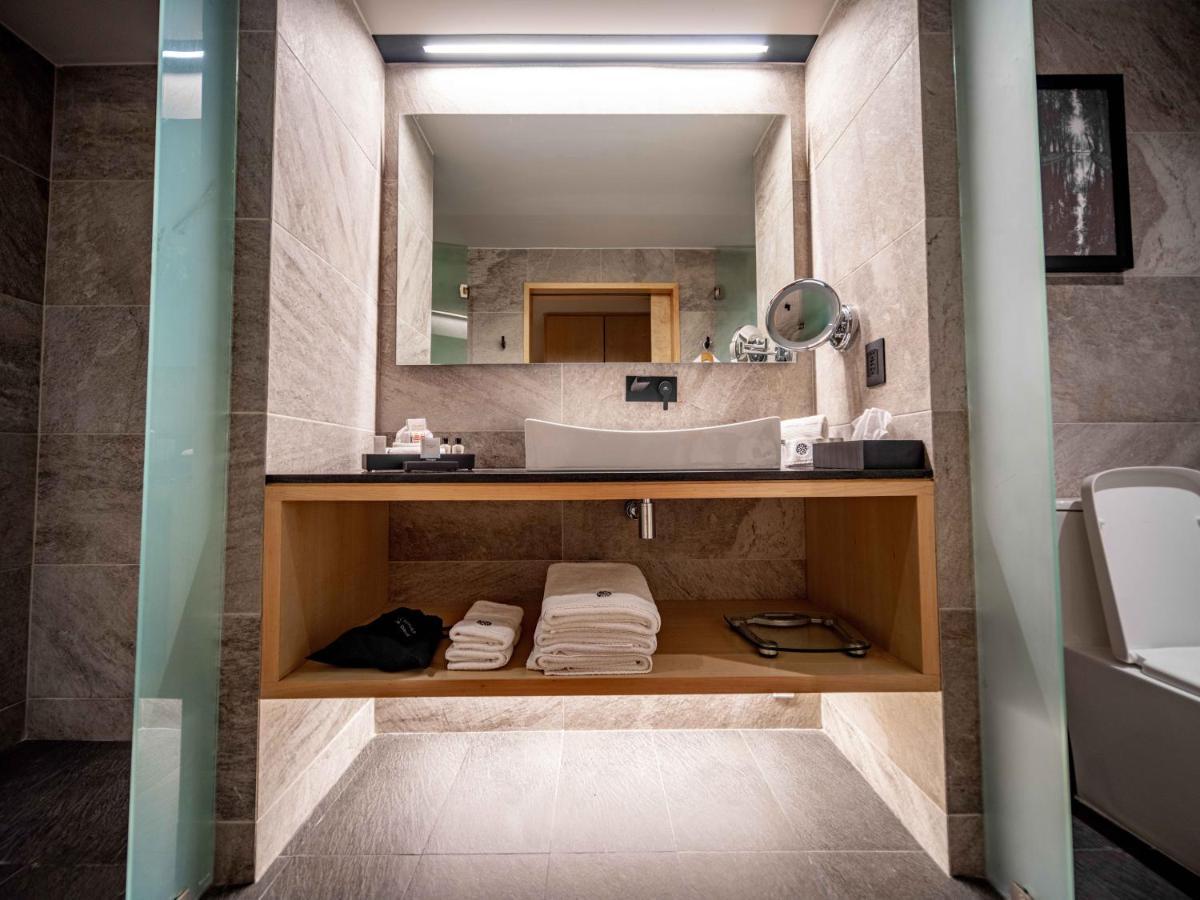 Galeria Plaza San Jeronimo Hotel Mexico City Ngoại thất bức ảnh Bathroom