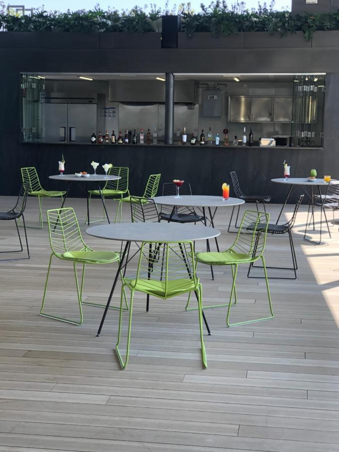Galeria Plaza San Jeronimo Hotel Mexico City Ngoại thất bức ảnh Wire chairs