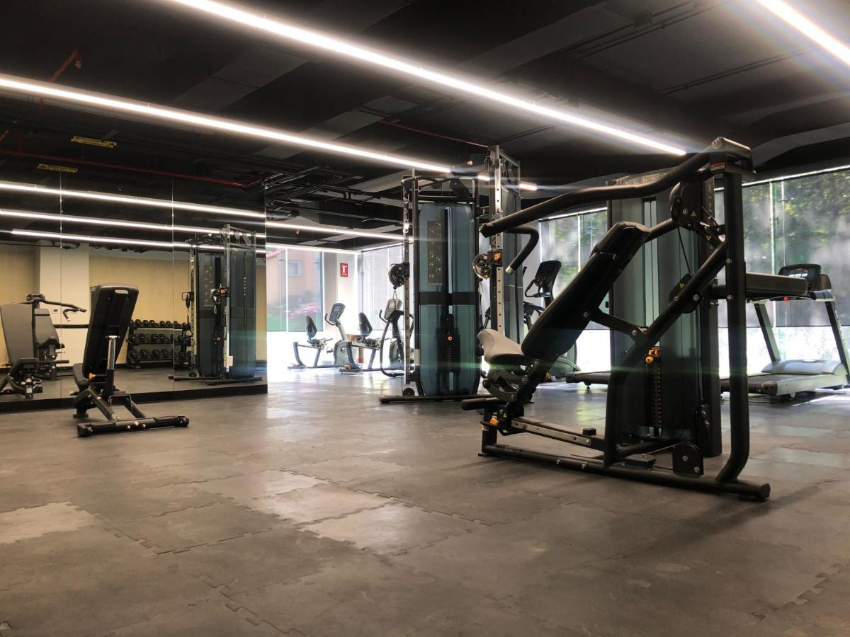 Galeria Plaza San Jeronimo Hotel Mexico City Ngoại thất bức ảnh The gym at the hotel